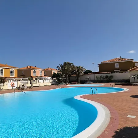 Katerina Willa Caleta De Fuste